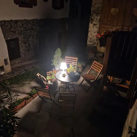 Casa All'antica Fontana * Sùtrio